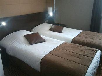 Hotel Design Resto Novo Le Mans 2*